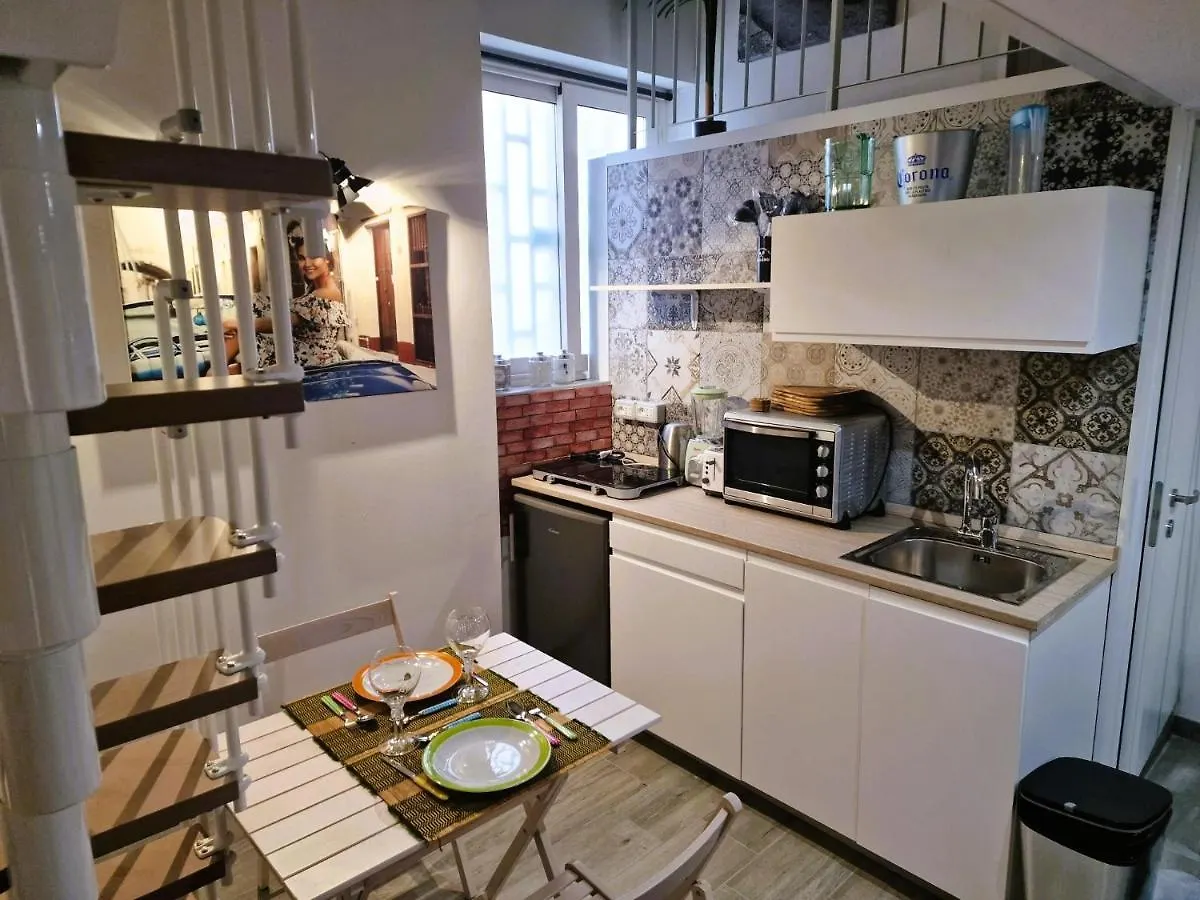 Apartment Loft Little Havana Bari Italy